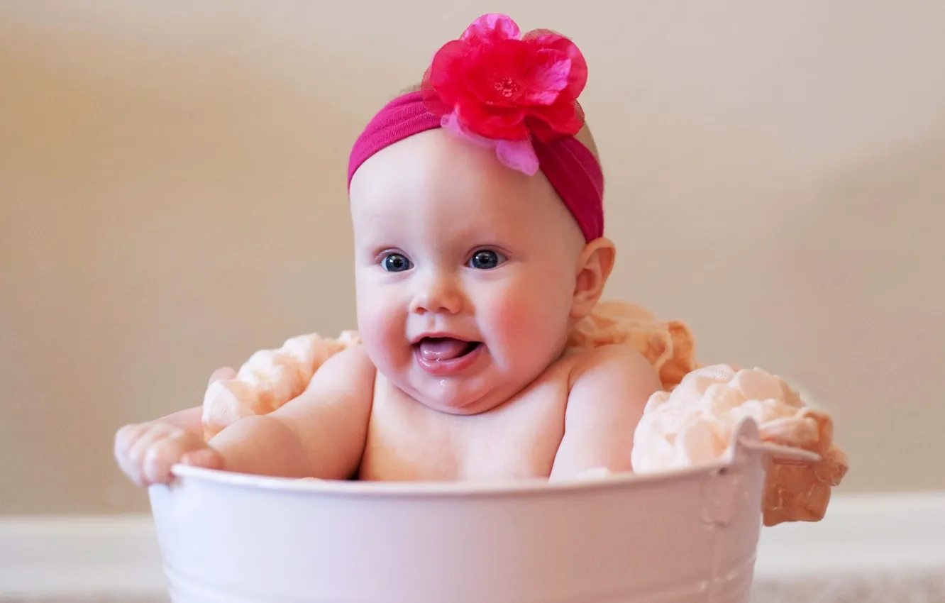 Photo wallpaper flower, pink, sweetheart, child, girl, bucket, baby, the dough
