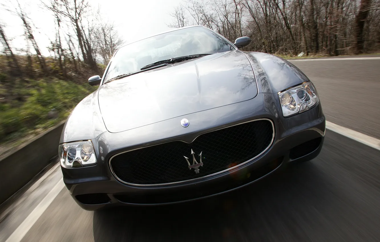Photo wallpaper road, trees, lights, Maserati, Quattroporte, speed, Maserati, the front