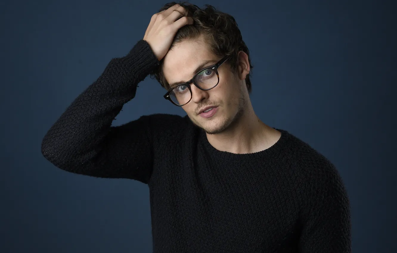 Photo wallpaper glasses, actor, Daniel Sharman