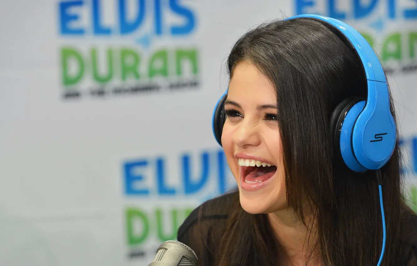 Photo wallpaper smile, headphones, actress, singer, Selena Gomez, Selena Gomez, Selena Marie Gomez, Selena Marie Gomez