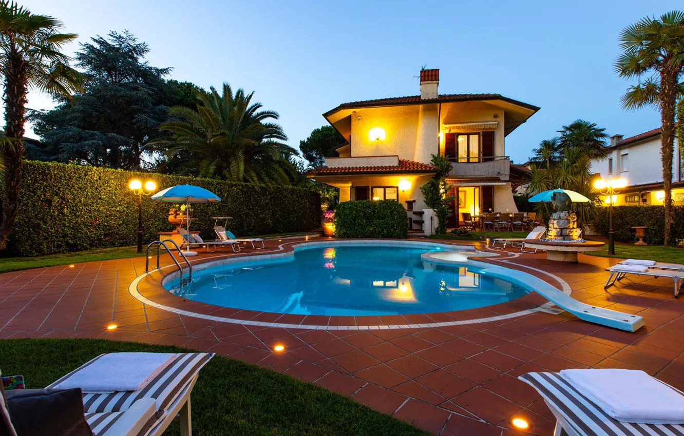 Photo wallpaper palm trees, Villa, the evening, pool, Italy, architecture, terrace, Lido di Camaiore
