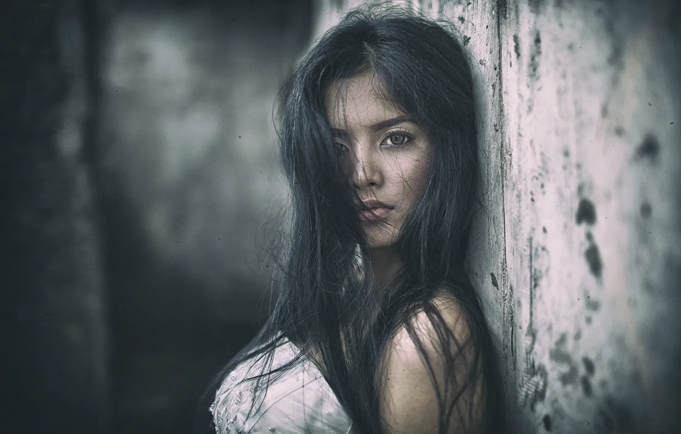 Photo wallpaper sadness, girl, sadness, Indonesia, twilight, reflections, Jakarta