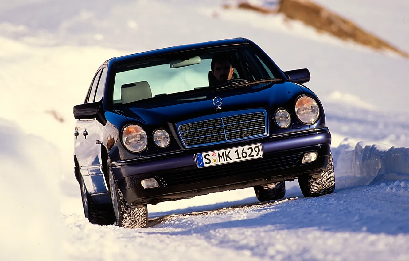 Photo wallpaper Mercedes-Benz, Mercedes, E-Class, eyed, 1997, E-Class, 4MATIC, E-class