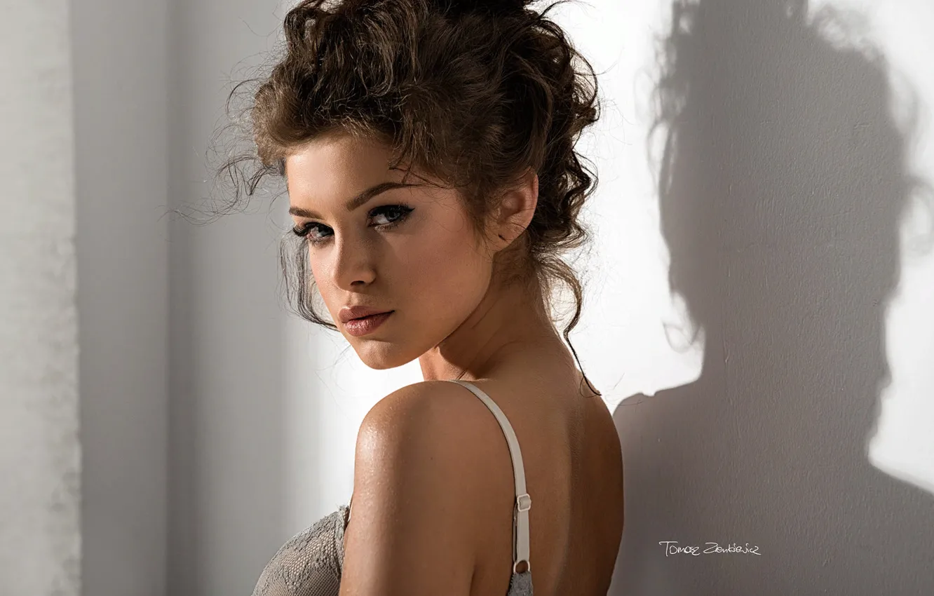 Photo wallpaper look, girl, wall, shadow, brown hair, shoulders, strap, Ivan Zinkevich
