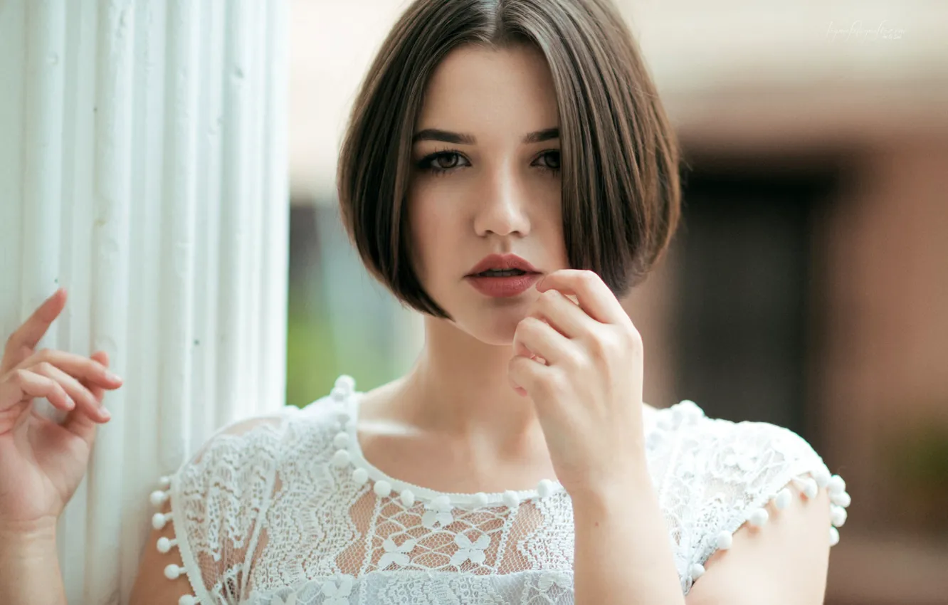 Photo wallpaper pose, model, portrait, makeup, hairstyle, brown hair, beauty, in white