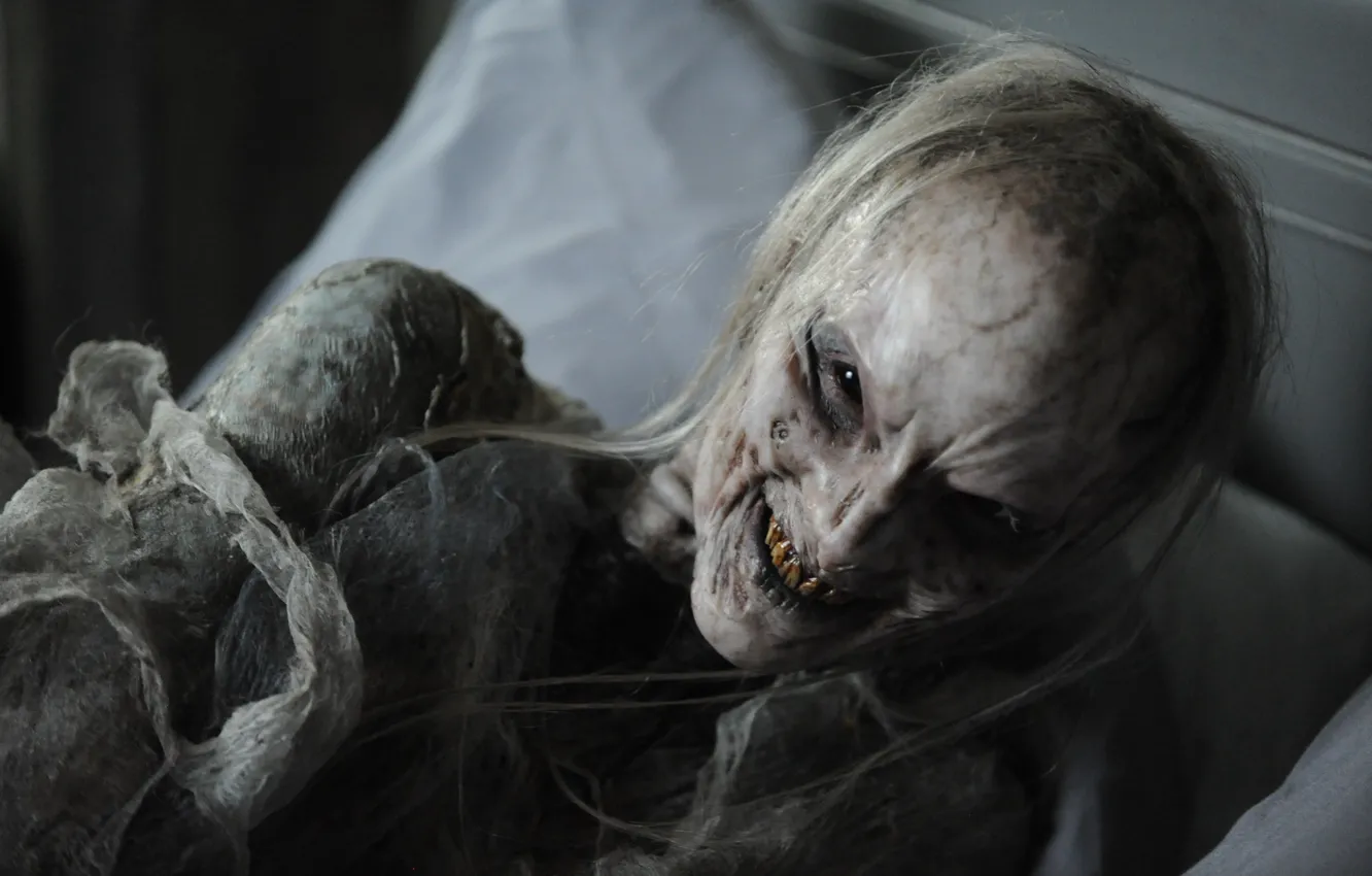 Photo wallpaper cinema, demon, Ghost, panic, monster, woman, movie, fear