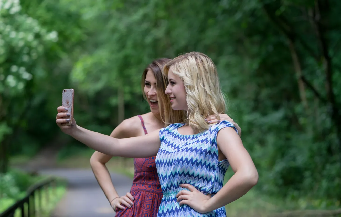 Photo wallpaper girl, joy, Kristina, selfie, Theresa