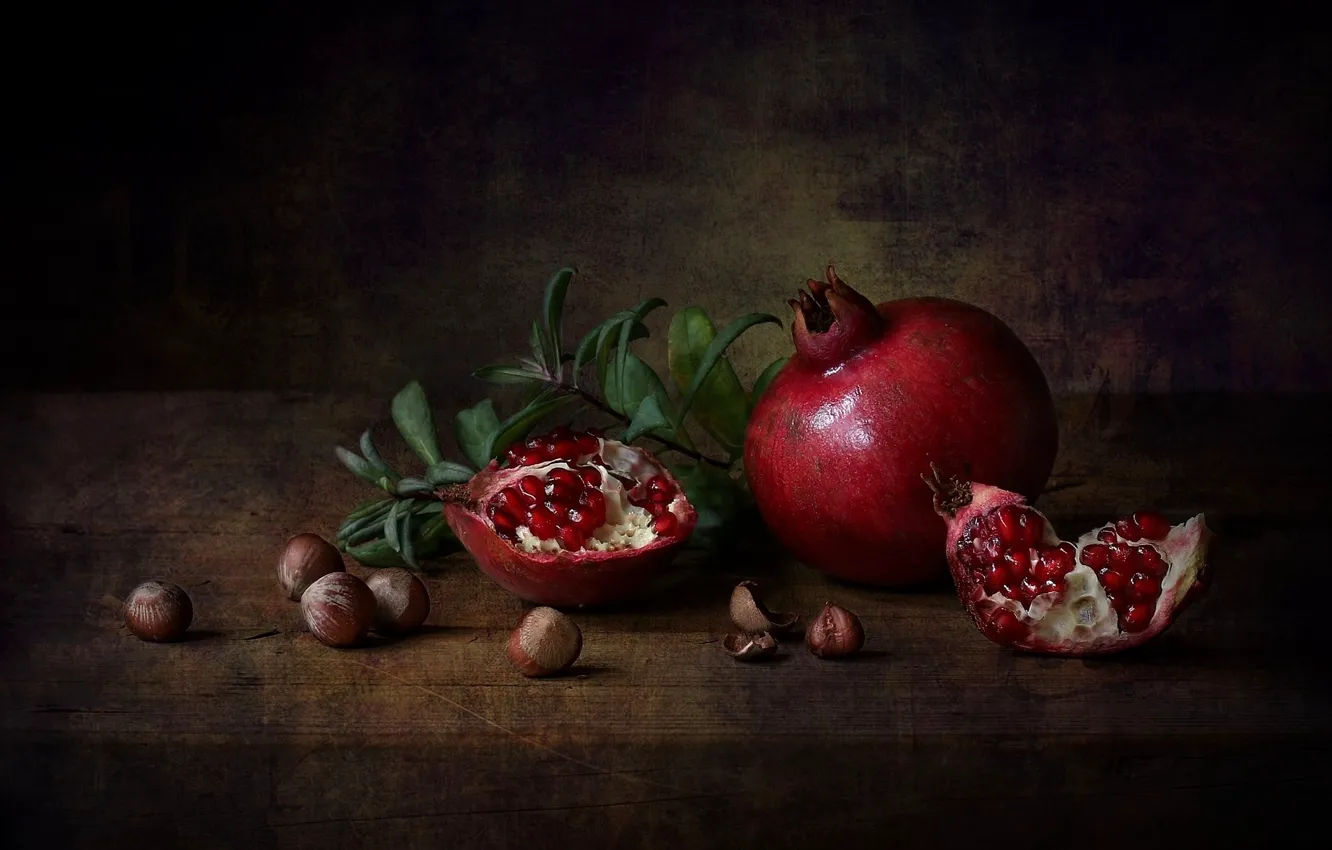 Photo wallpaper leaves, table, Board, fruit, nuts, still life, shell, hazelnuts