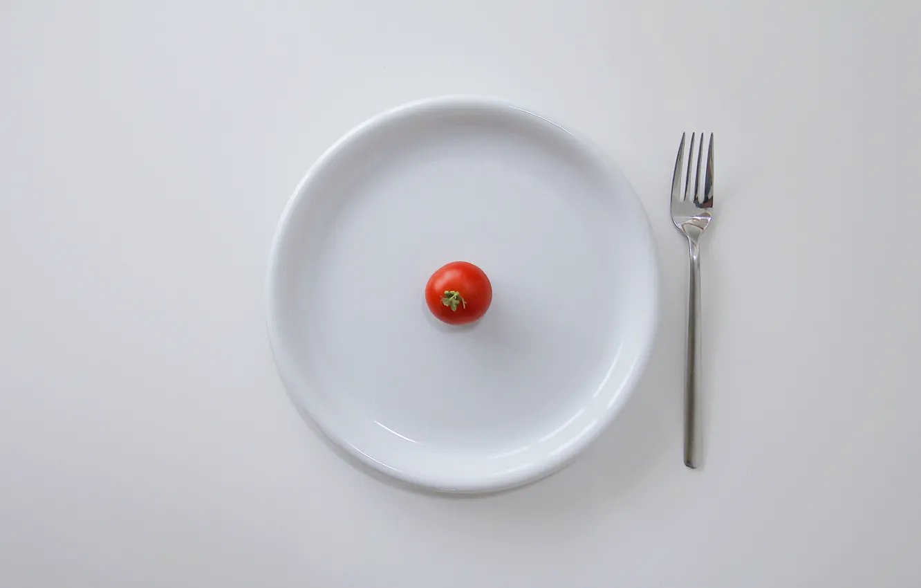 Photo wallpaper plate, plug, tomato