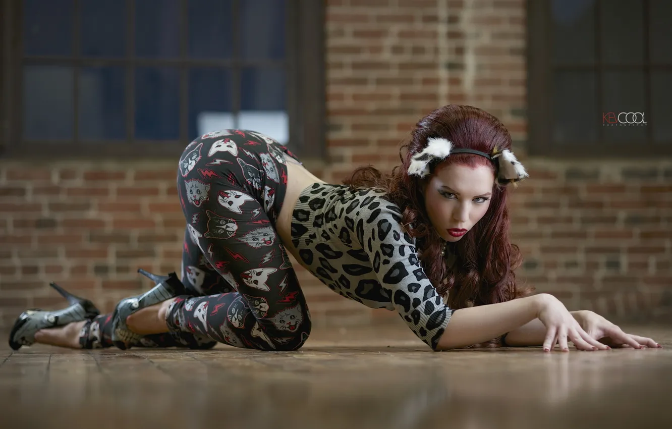 Photo wallpaper girl, pose, Ludella Hahn