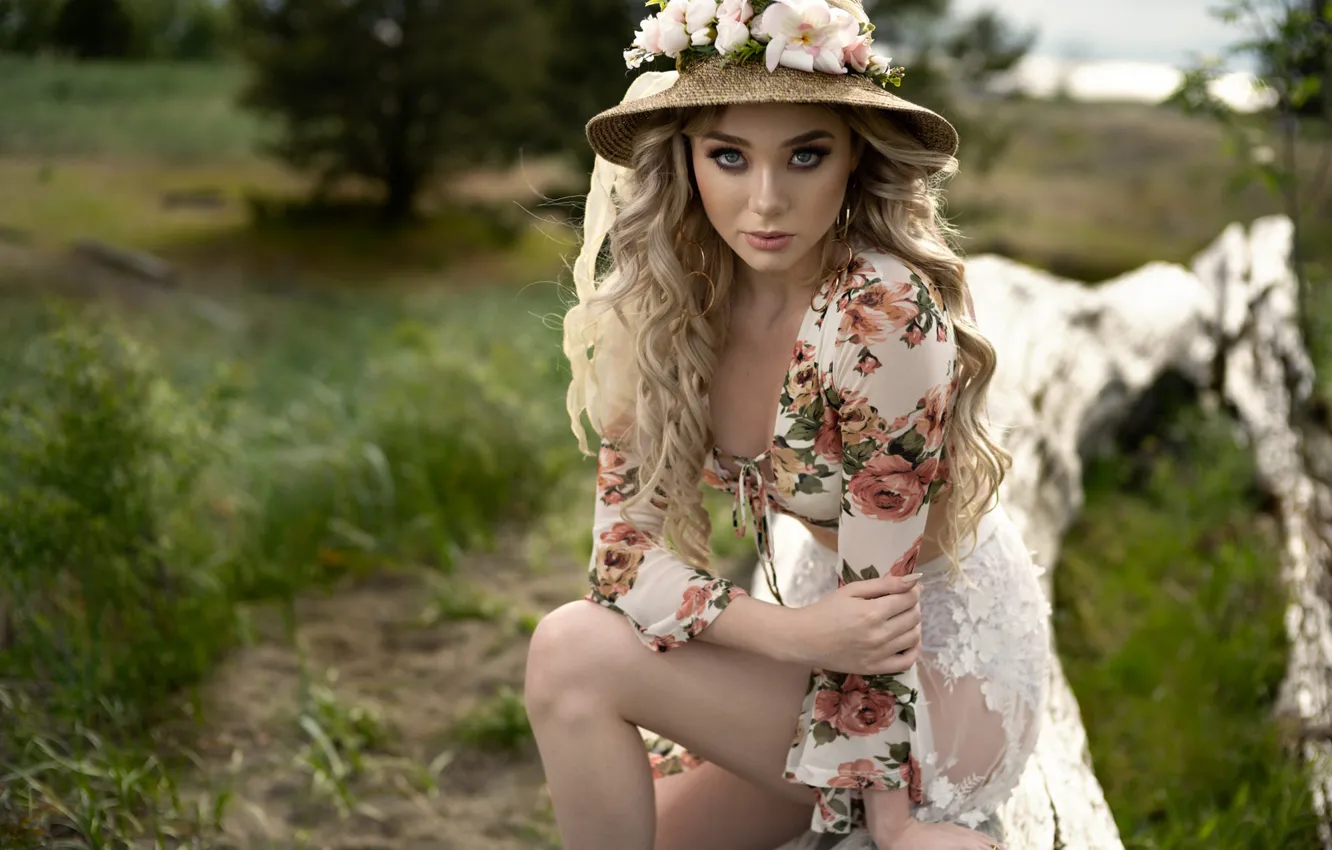Photo wallpaper summer, grass, look, girl, light, flowers, face, pose