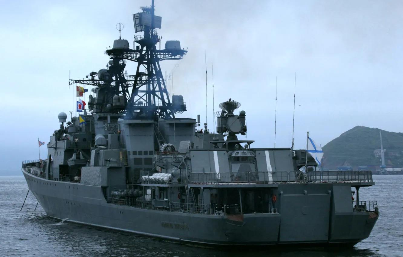 Photo wallpaper on the roads, Admiral Panteleyev, large anti-submarine ship