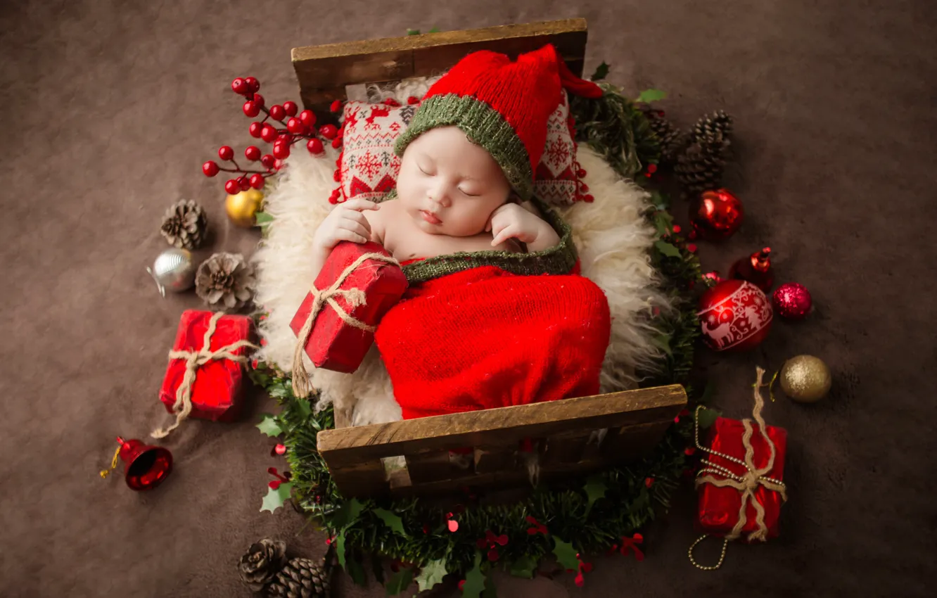 Photo wallpaper holiday, toys, new year, sleep, Christmas, baby, costume, gifts