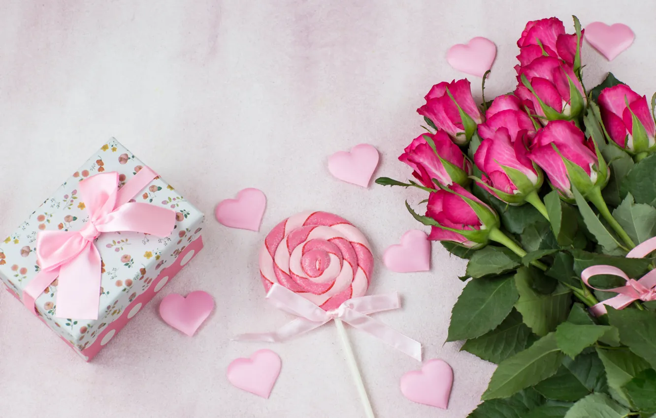 Photo wallpaper gift, roses, tape, hearts, lollipops, Julija Vilvarin