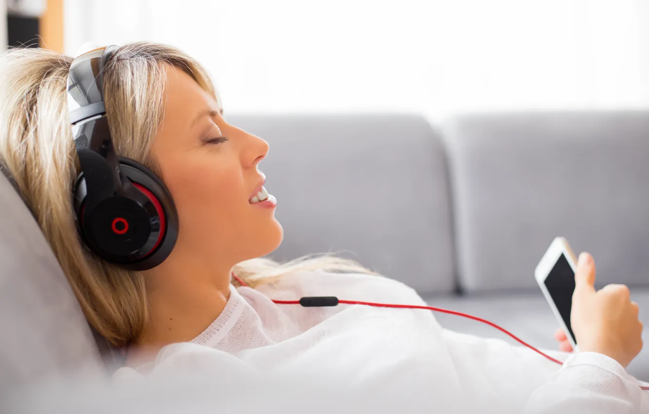 Photo wallpaper relax, headphones, cell, blonde
