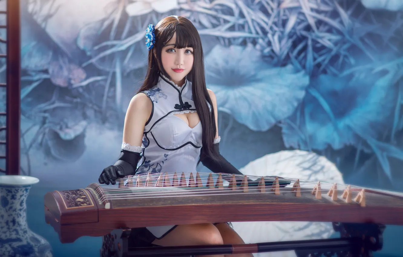 Photo wallpaper chest, look, girl, flowers, face, pose, style, music