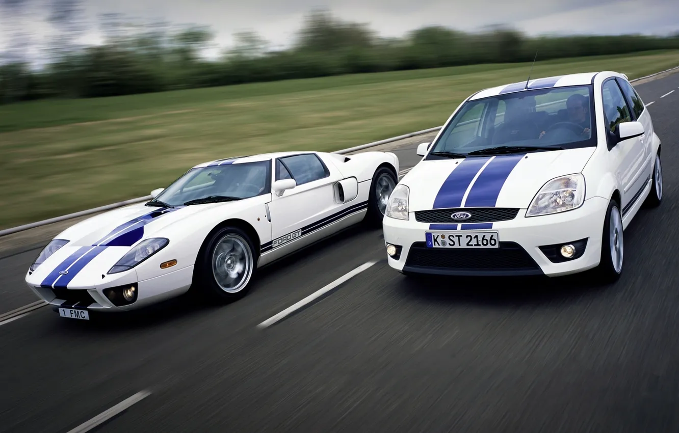 Photo wallpaper road, white, Ford, supercar, Ford, the bushes, the front, and