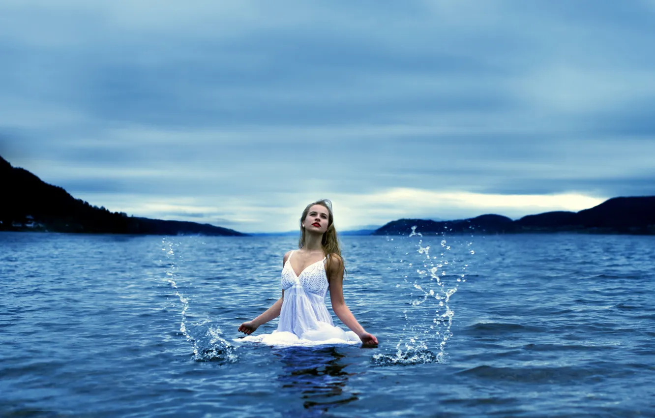 Photo wallpaper sea, girl, mood