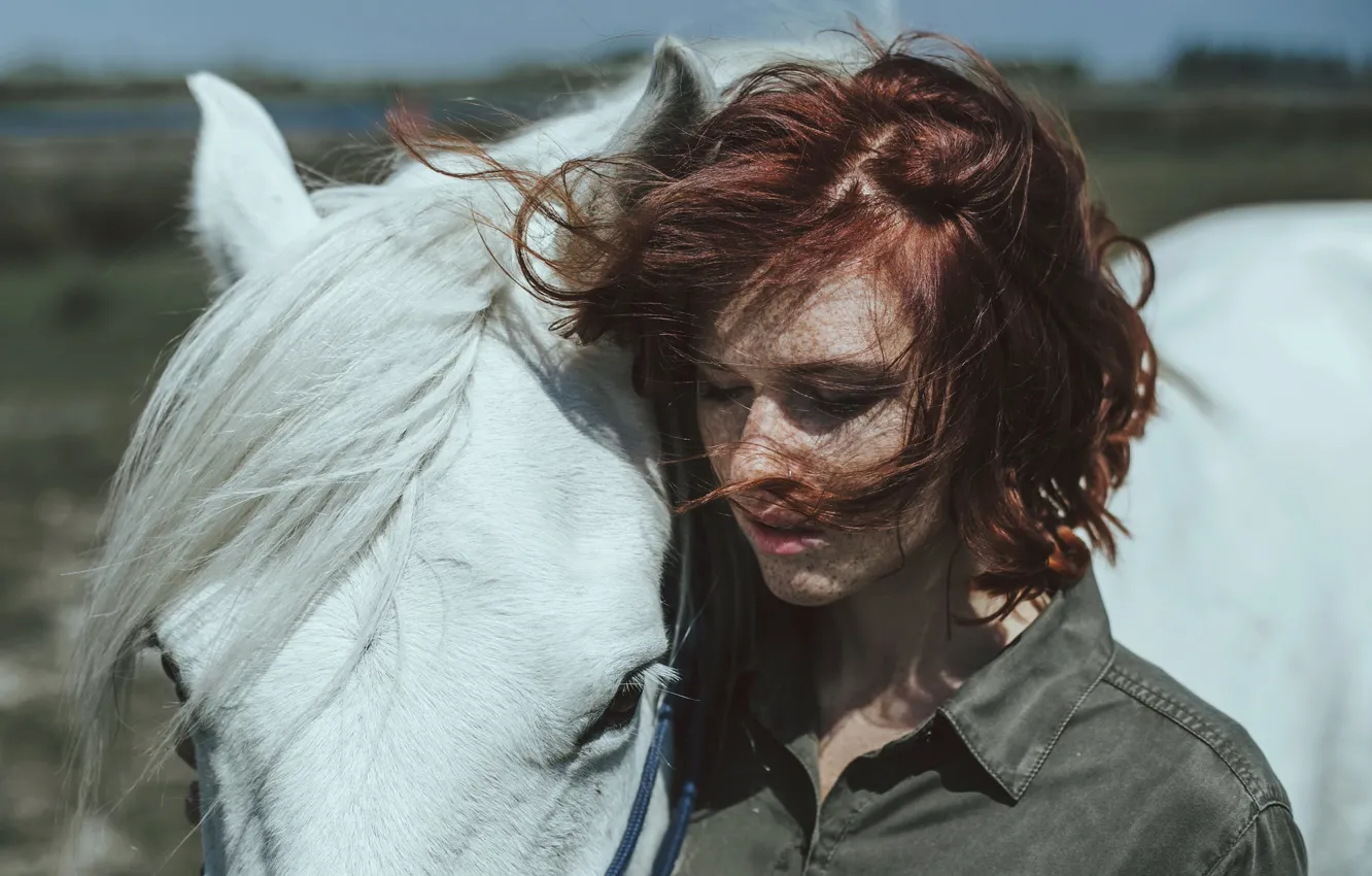 Photo wallpaper girl, horse, piercing, freckles, red, curls