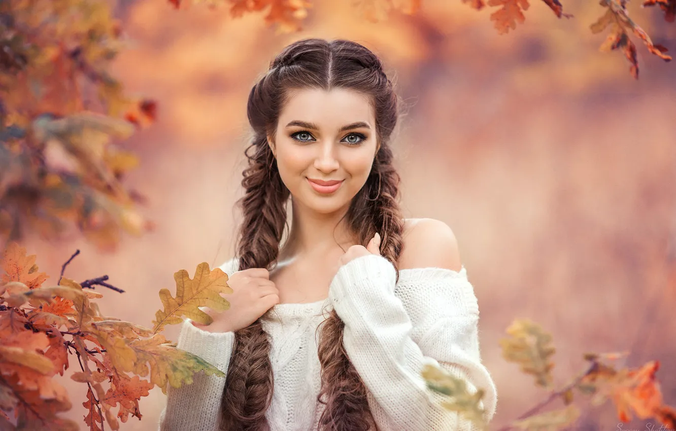 Photo wallpaper girl, long hair, brown hair, photo, photographer, blue eyes, leaves, model