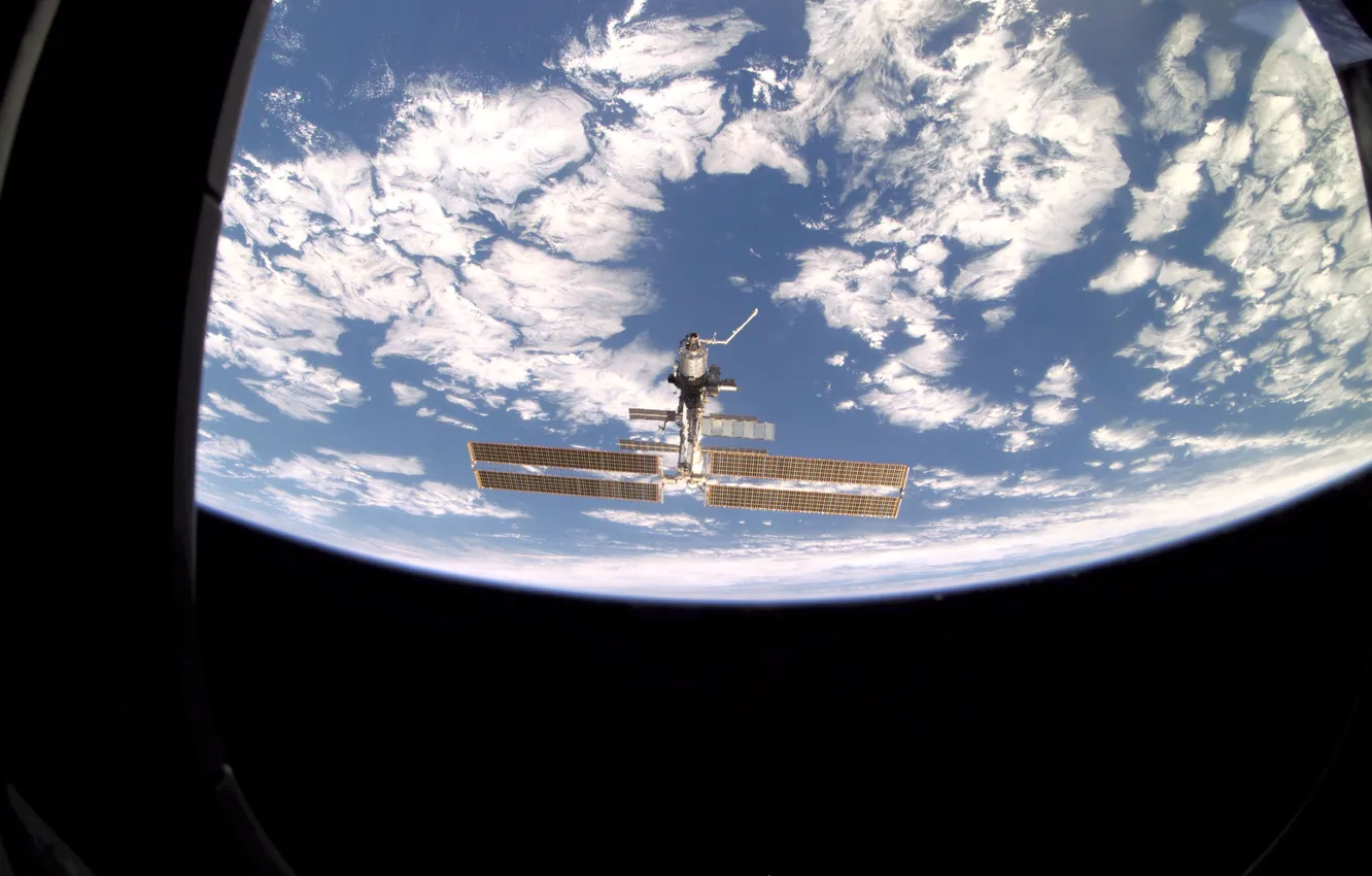 Photo wallpaper space, clouds, earth, ISS