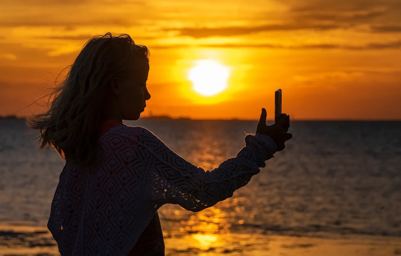Photo wallpaper sea, the sky, sunset, the ocean, dawn, horizon, girl, phone