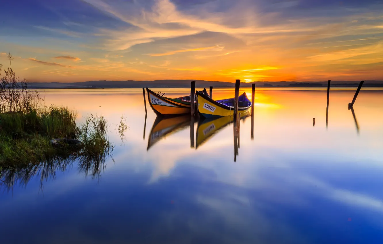 Photo wallpaper sunset, shore, two, boats, pond