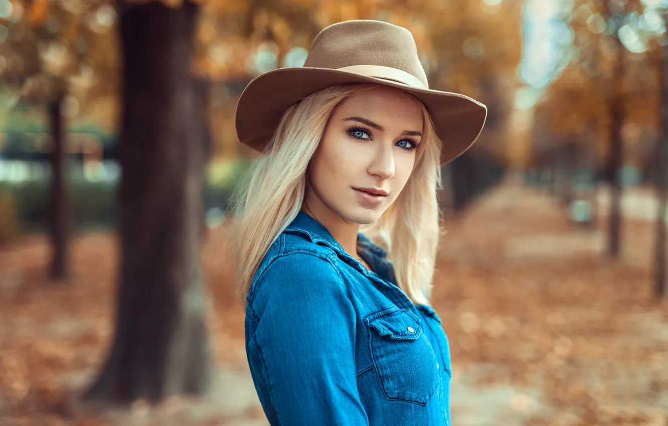 Photo wallpaper girl, long hair, trees, hat, photo, photographer, blue eyes, model