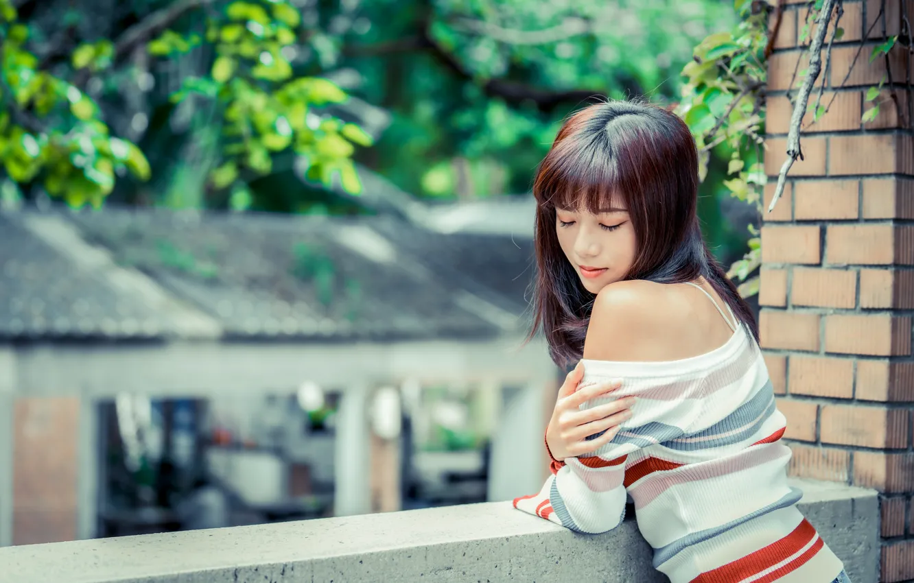 Photo wallpaper girl, sweetheart, brown hair, Asian, sweater, shoulder