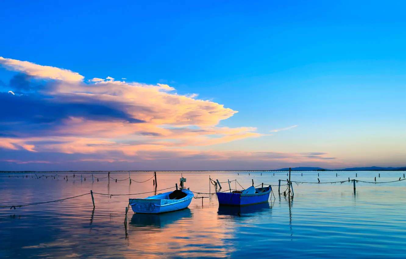 Photo wallpaper sea, the sky, clouds, network, boats