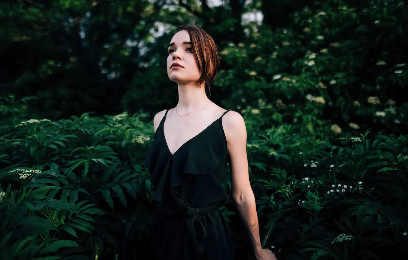 Photo wallpaper look, girl, nature, pose, photo, dress, chain