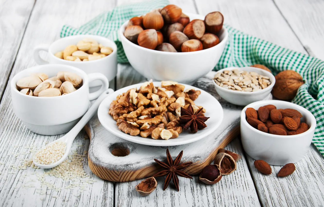 Photo wallpaper nuts, almonds, hazelnuts, peanuts, walnut, Olena Rudo