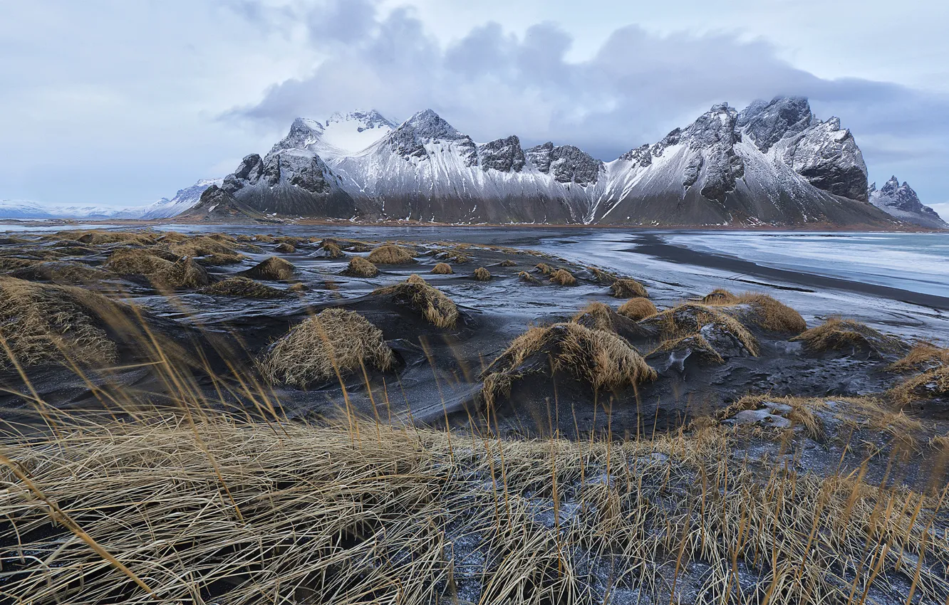 Photo wallpaper snow, mountains, Bay