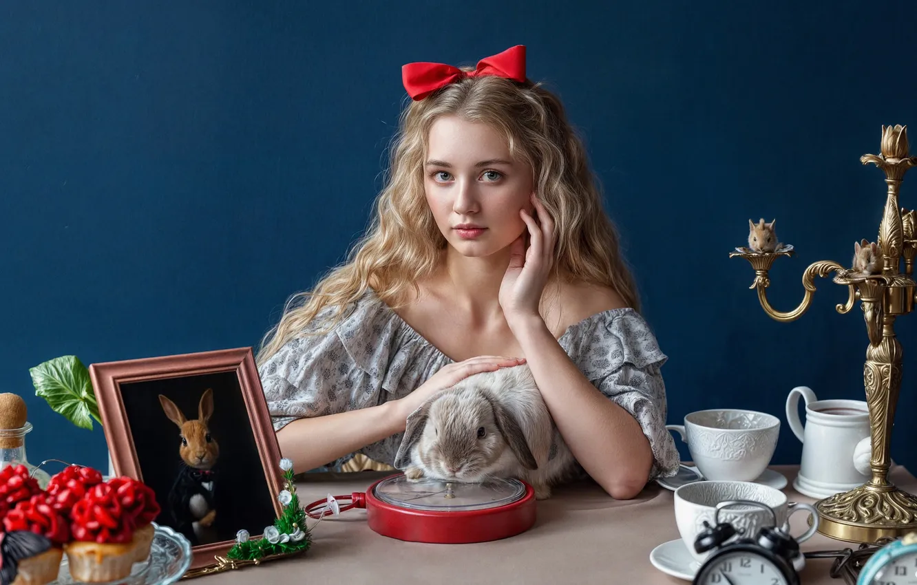 Photo wallpaper look, girl, pose, hands, rabbit, blonde, Marina, Anastasia Barmina