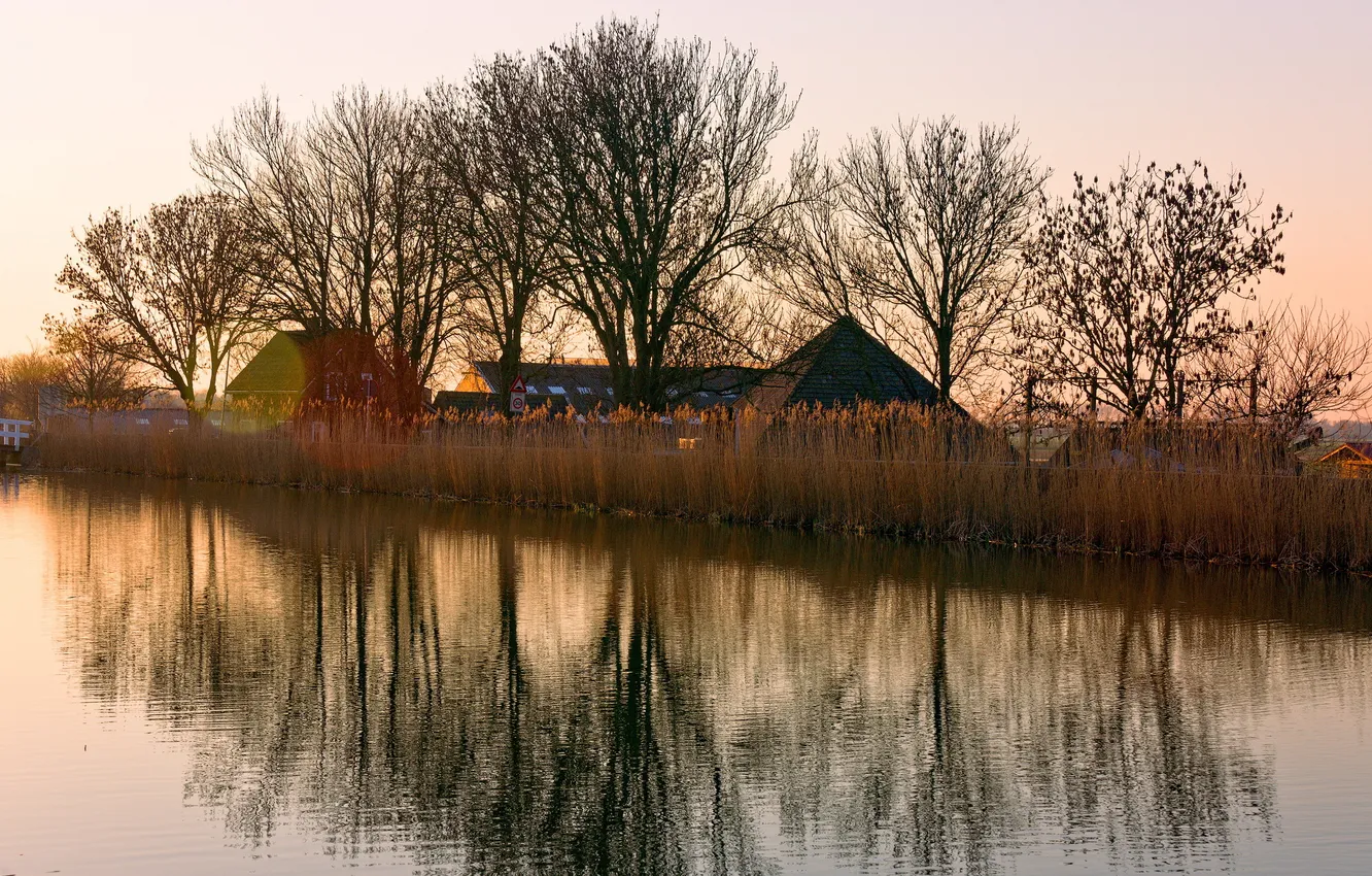 Photo wallpaper autumn, river, home, reed
