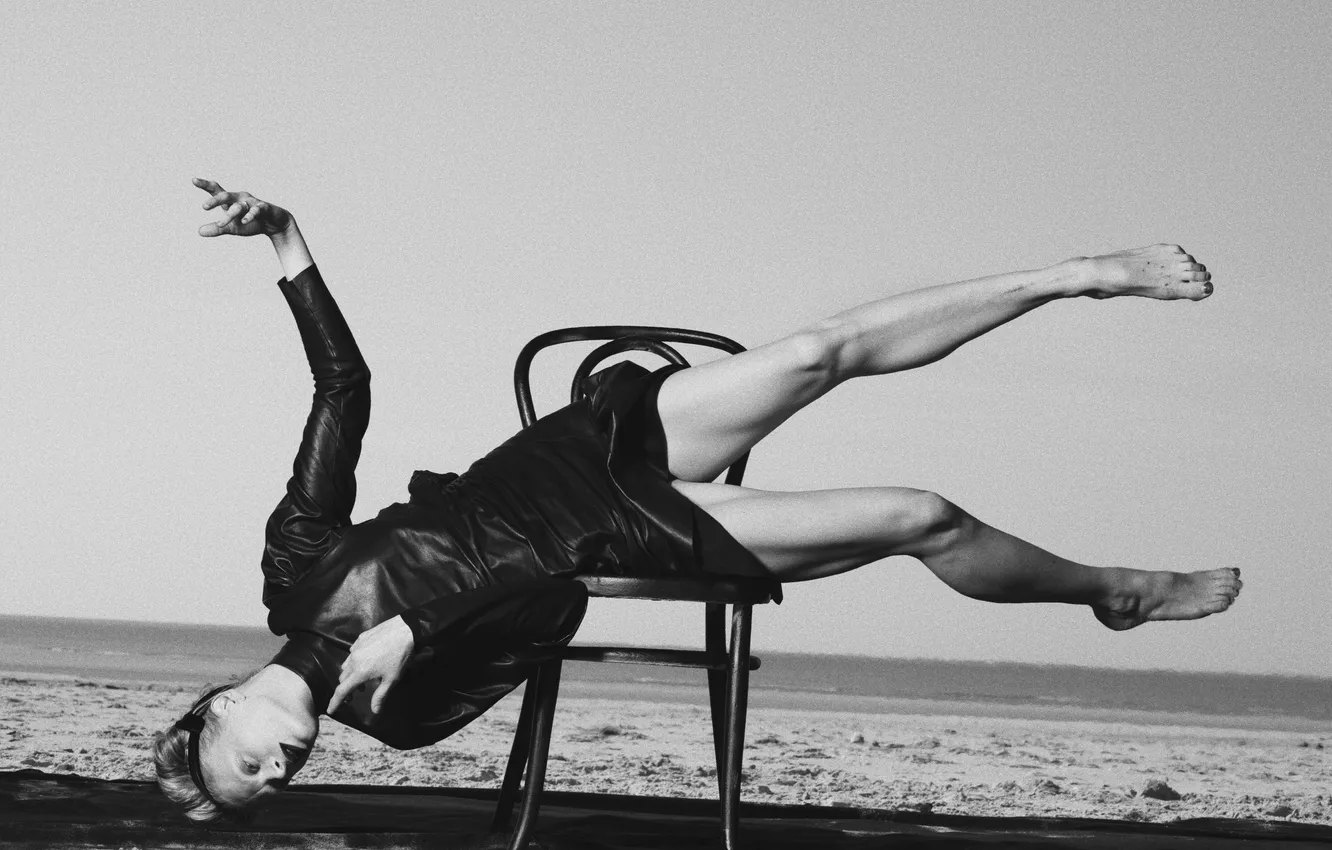 Photo wallpaper girl, model, Peter Lindbergh, black white