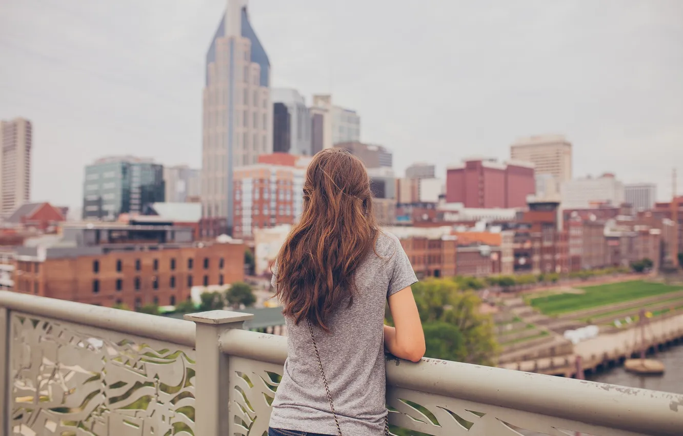 Photo wallpaper girl, the city, back