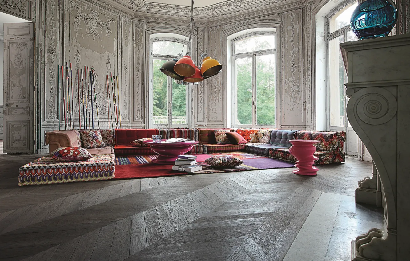 Photo wallpaper design, style, interior, fireplace, sofa, living room, by Roche Bobois