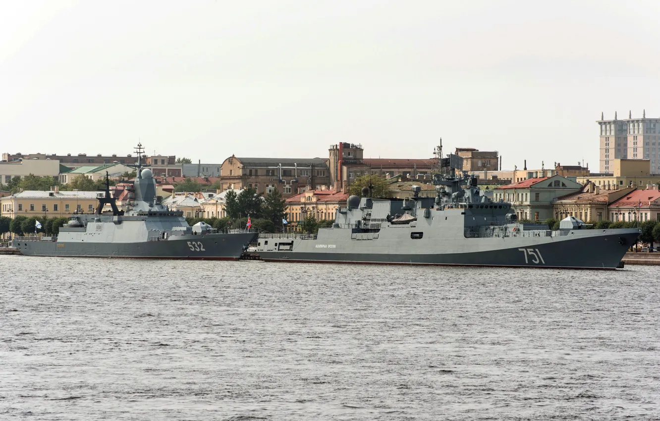 Photo wallpaper Saint Petersburg, frigate, Corvette, Neva, "Lively, "Admiral Essen