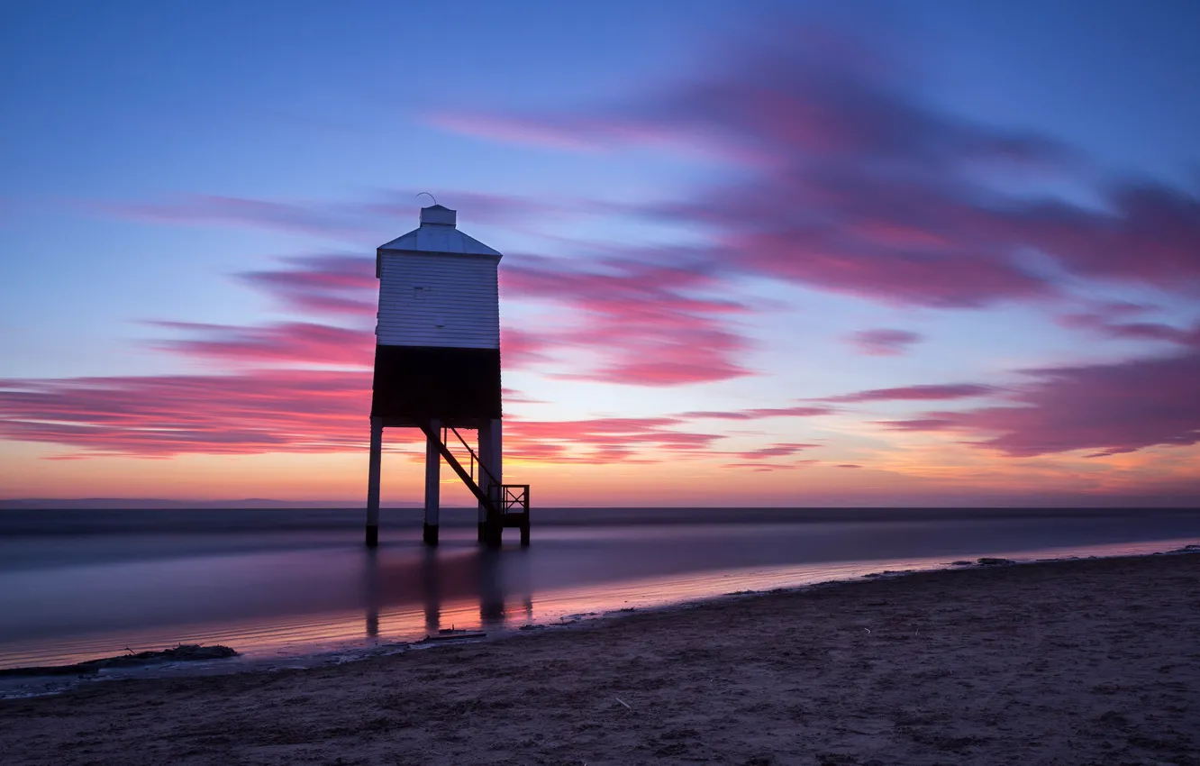 Photo wallpaper sand, sea, the sky, clouds, sunset, shore, lighthouse, England