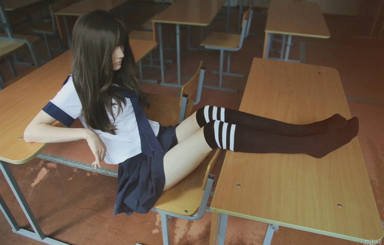 Photo wallpaper long hair, legs, women, brunette, sitting, bangs, Schoolgirl, legs up