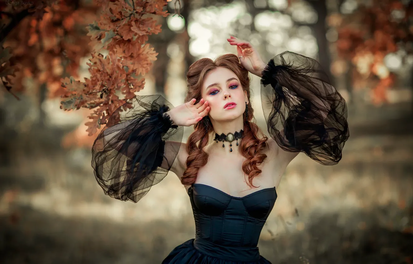 Photo wallpaper autumn, leaves, makeup, dress, neckline, Olga Boyko