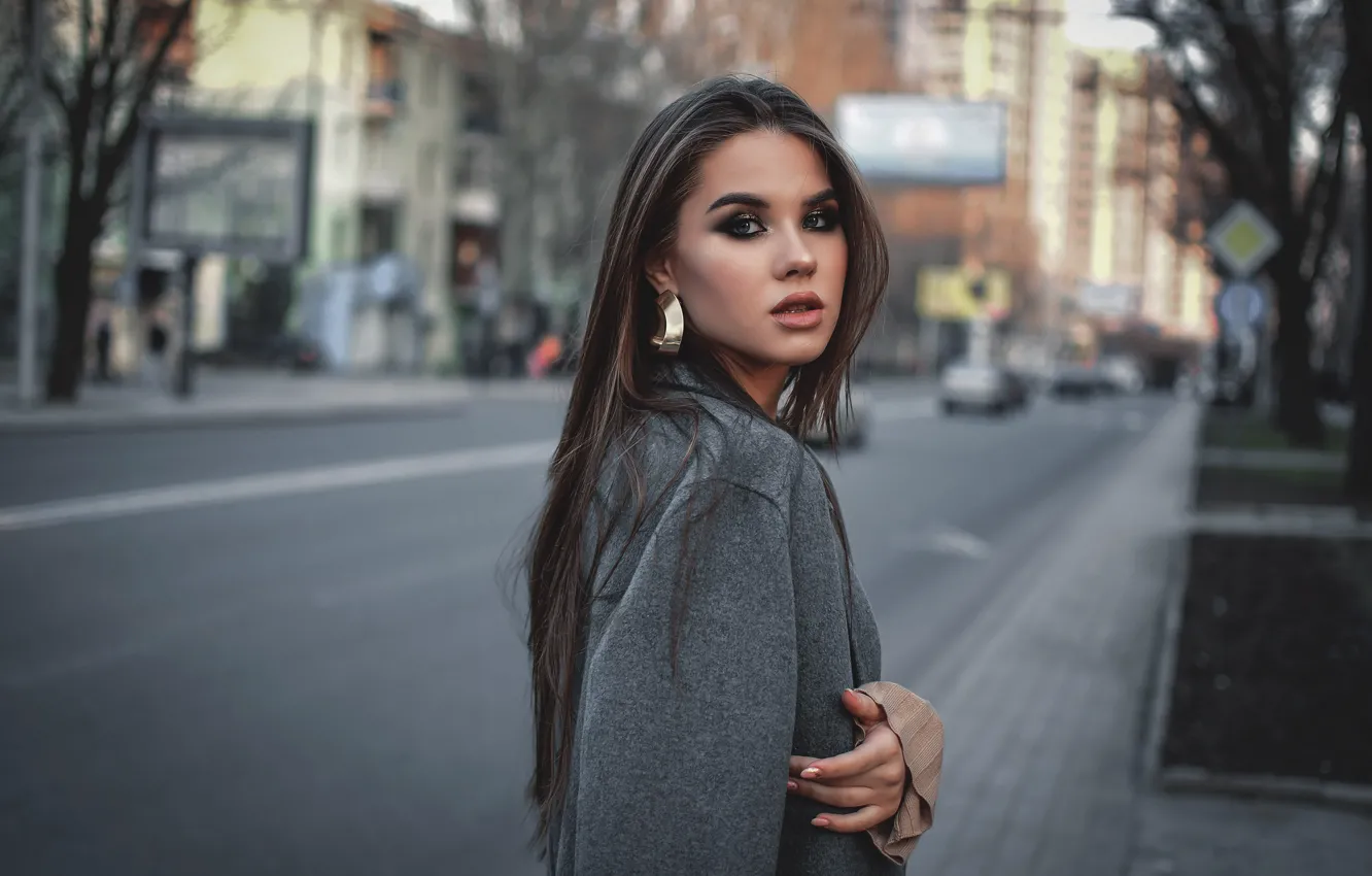 Photo wallpaper look, girl, face, pose, street, makeup, long hair, Anastasia Mazzei (Don)