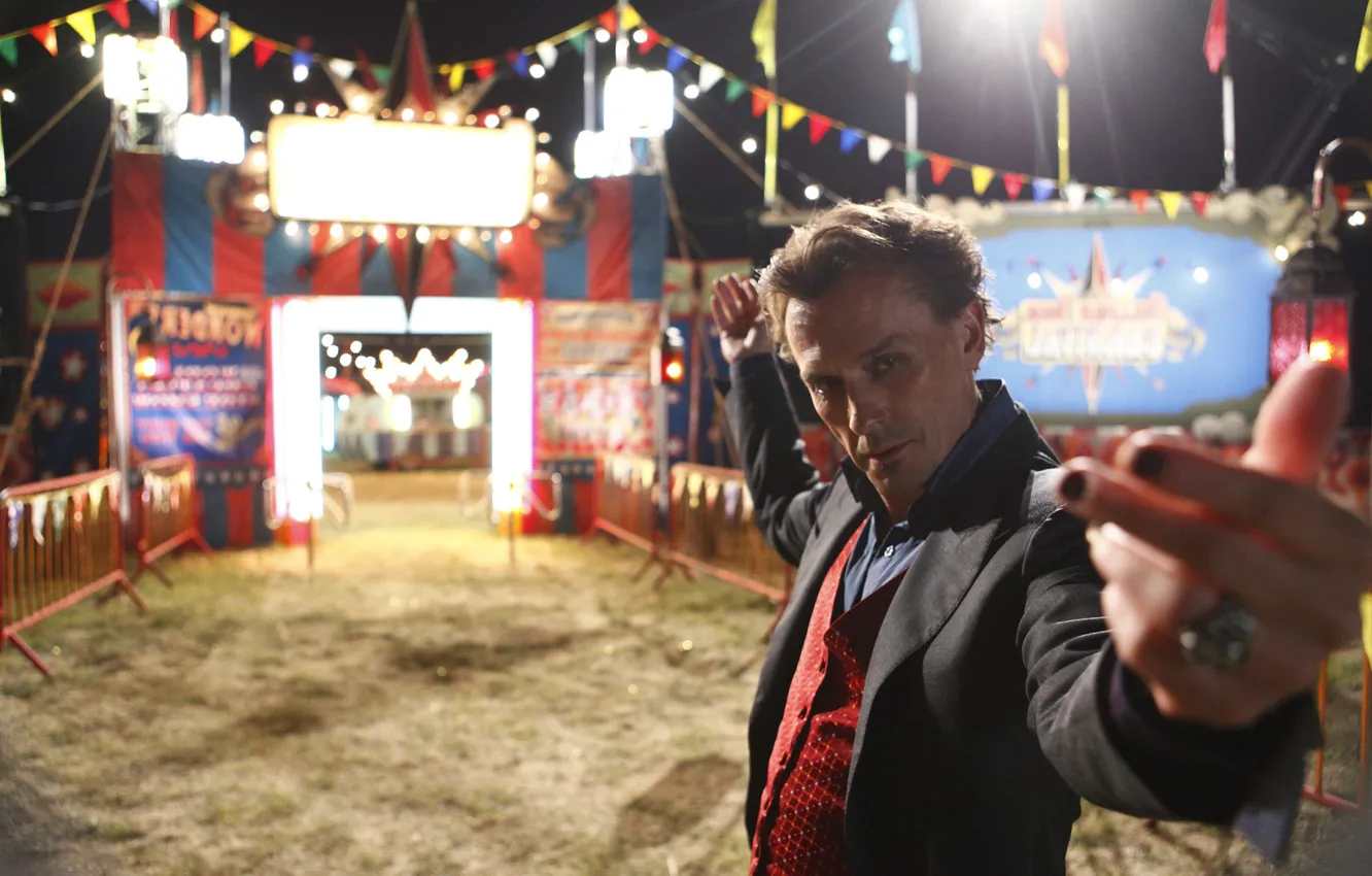 Photo wallpaper hero, Heroes, carnival