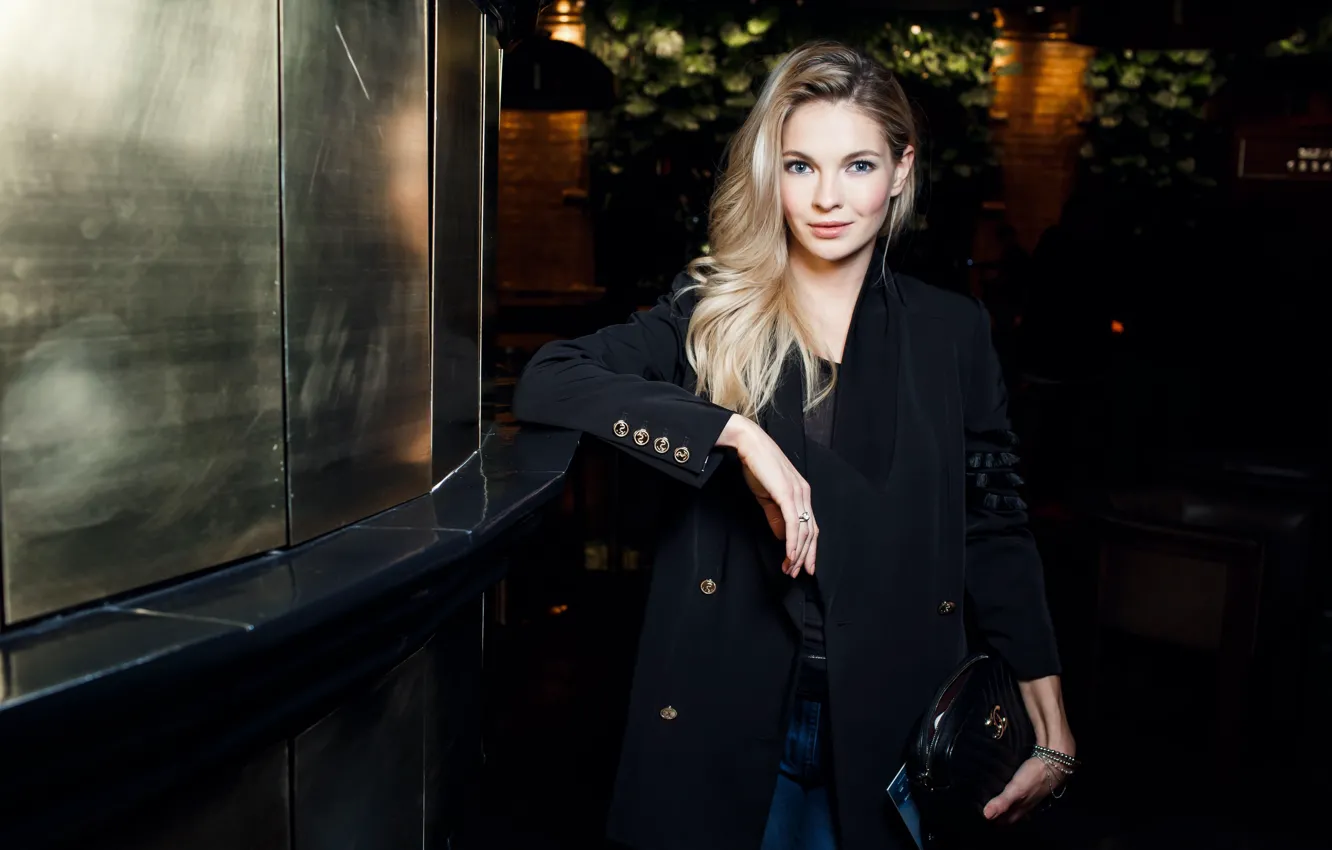 Photo wallpaper pose, model, actress, singer, TV presenter, hair, Natalia Bardo, Natalia Bardo