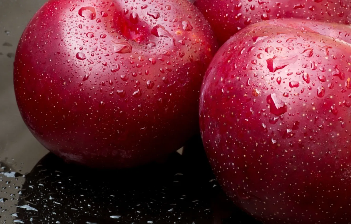 Photo wallpaper water, drops, apples, fruit