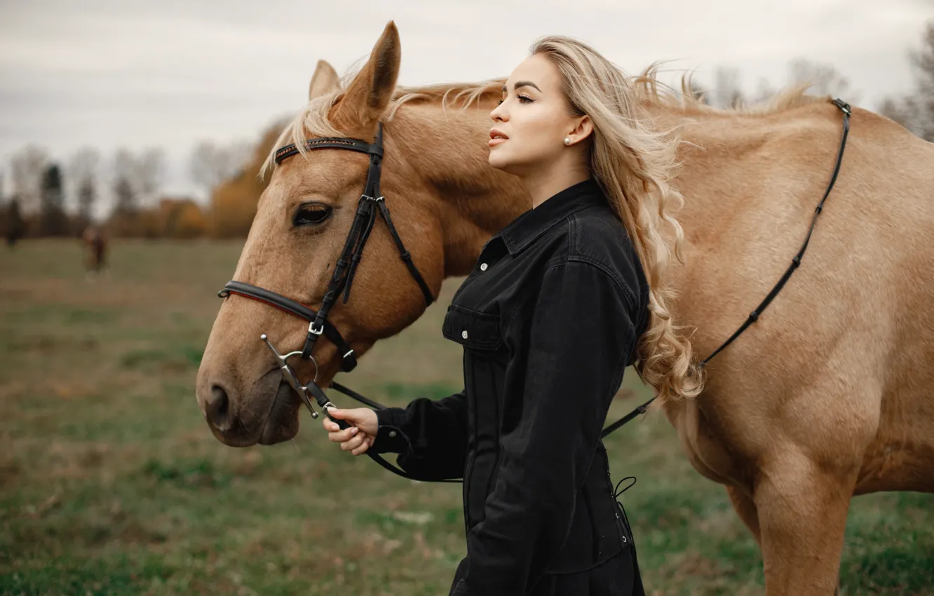 Photo wallpaper pose, horse, jacket, nature, blonde, walk, in black, profile