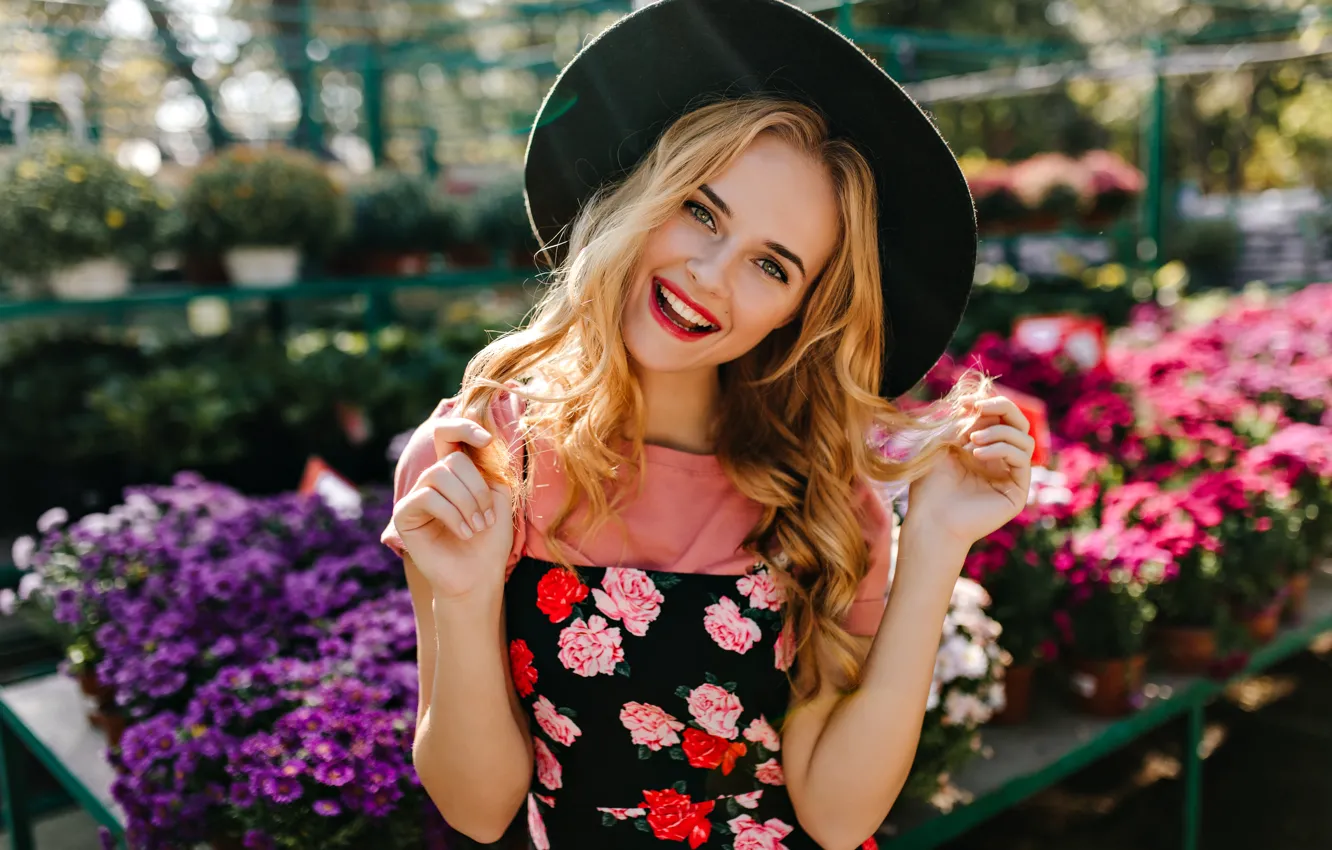 Photo wallpaper summer, girl, joy, flowers, pose, smile, portrait, bouquet