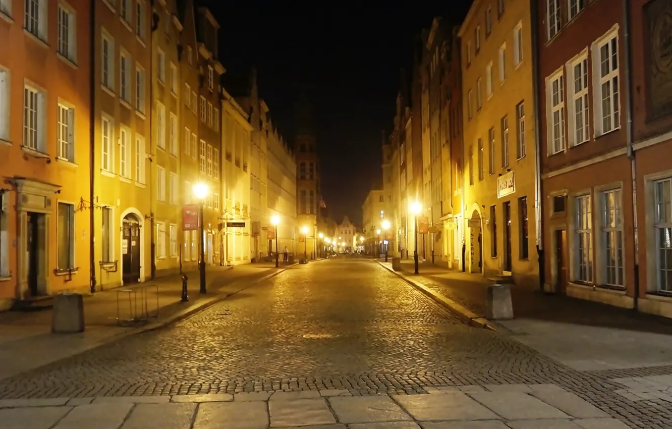 Photo wallpaper dark, night, street, building, Gdansk