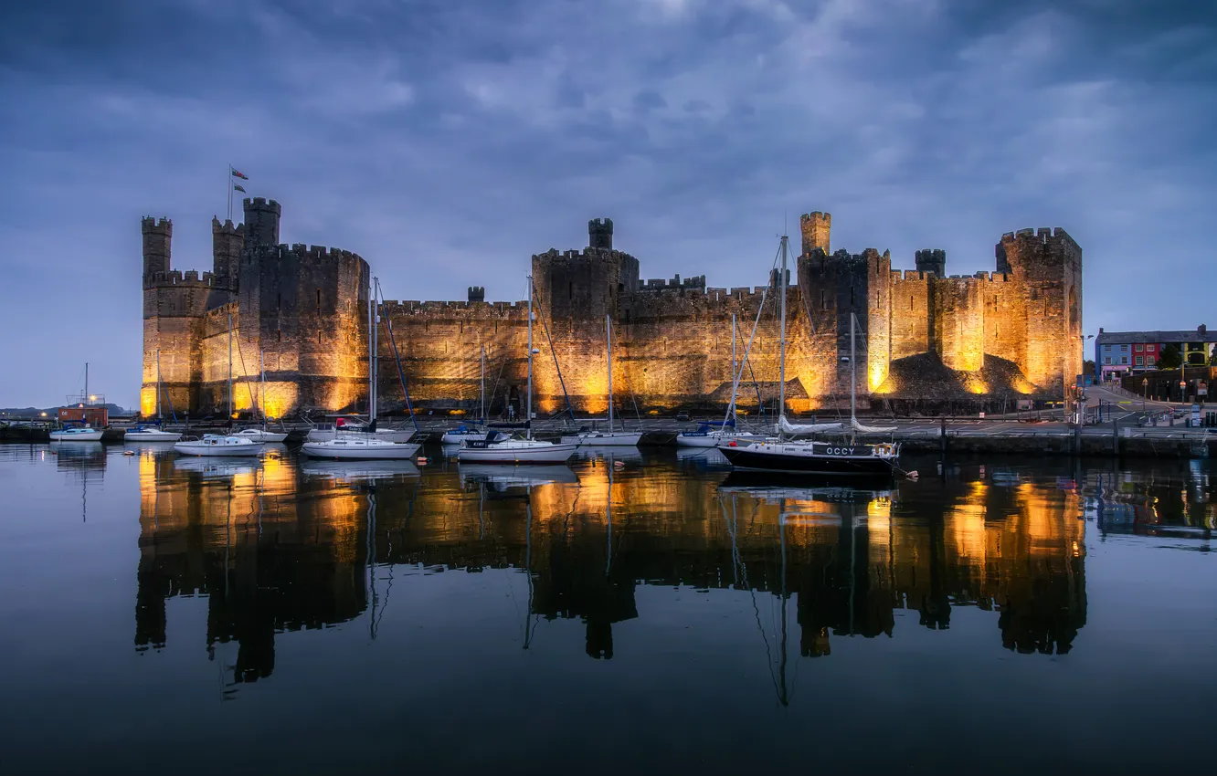 Photo wallpaper night, castle, yacht